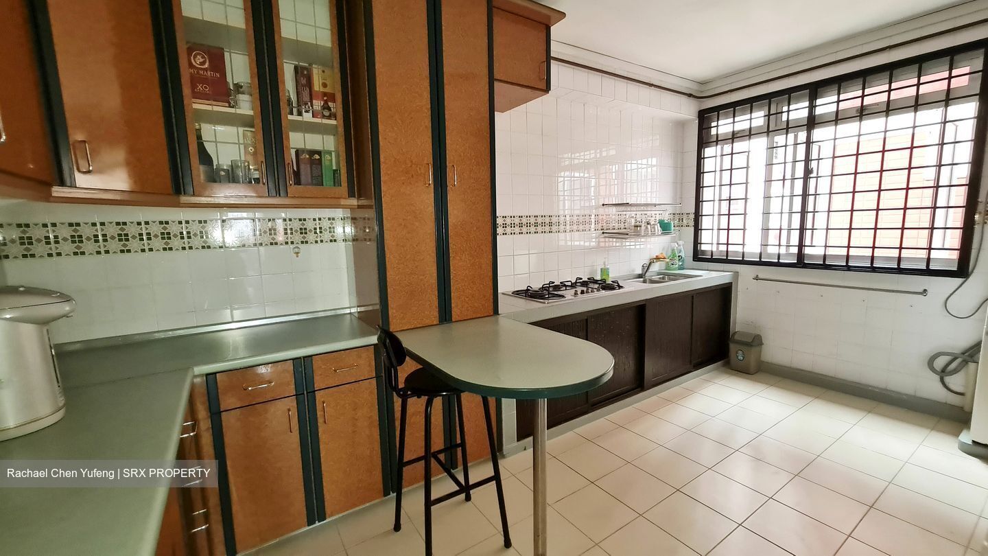 Blk 311 Tampines Street 33 (Tampines), HDB Executive #351236171